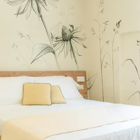 Maisonette Bed & Breakfast Portici