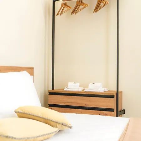 Bed & Breakfast Maisonette *